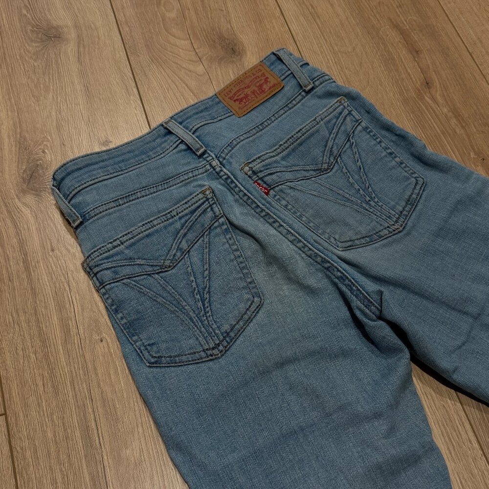 721 High Rise Skinny Levi Jeans